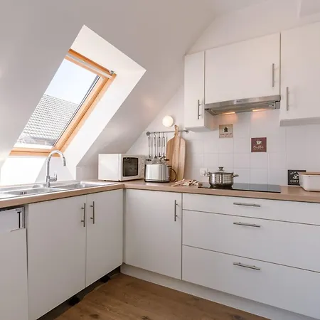 Apartment Huswell - Centrally Located With Sunny Terrace Ostende