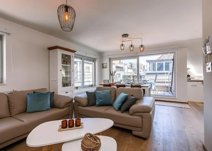Huswell - Centrally Located With Sunny Terrace Lejlighed *