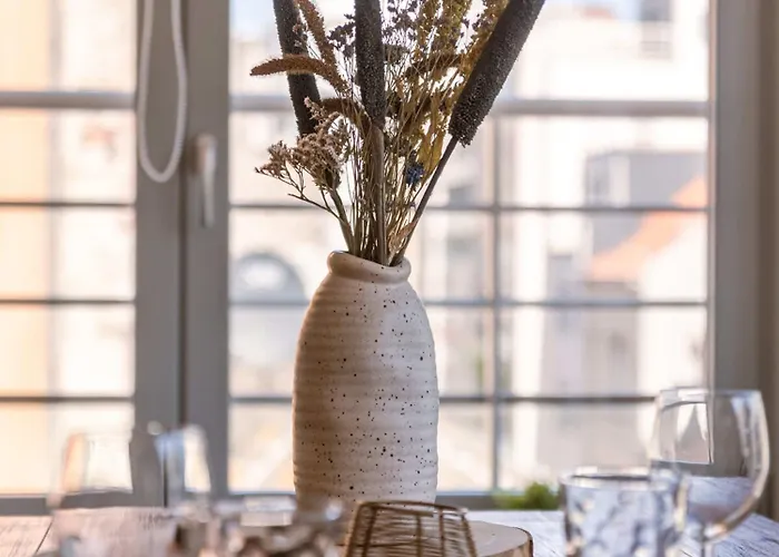 Huswell - Centrally Located With Sunny Terrace Oostende