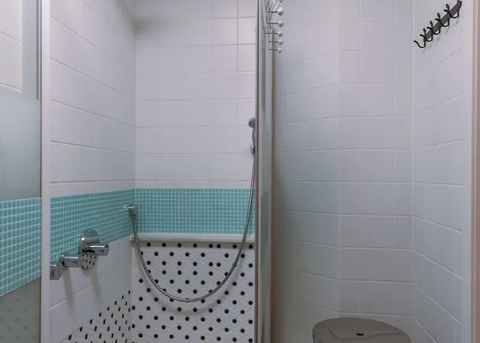 Apartman Huswell - Centrally Located With Sunny Terrace *