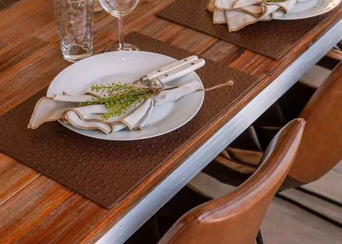 Apartman Huswell - Centrally Located With Sunny Terrace *